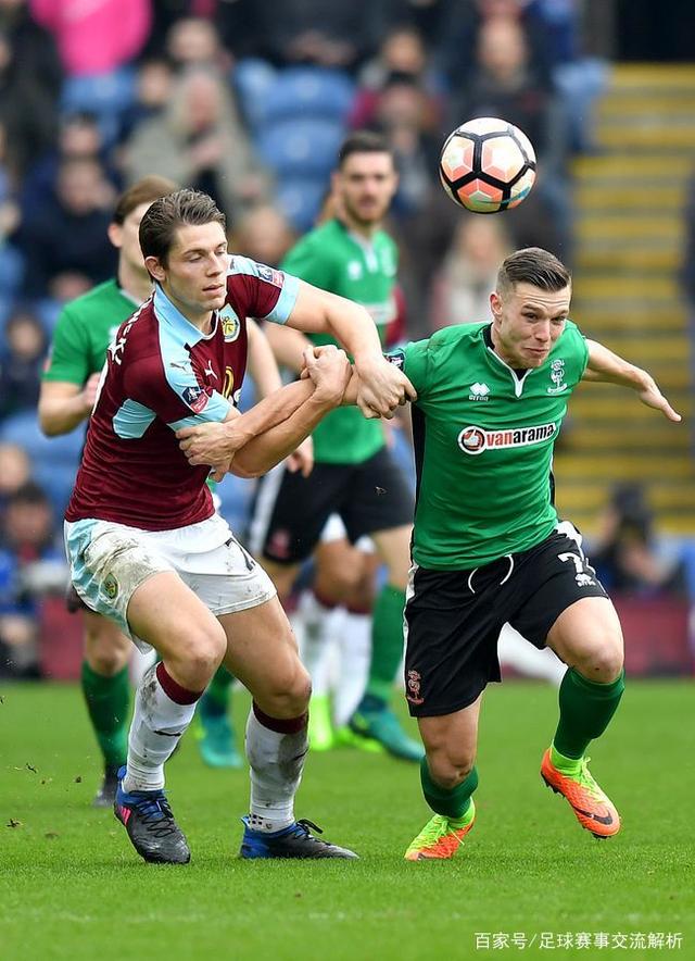 九游体育官网-雄鹿观众热烈欢呼！，Doinb迎来五赛季出色发挥热度持续攀升-九游体育官网